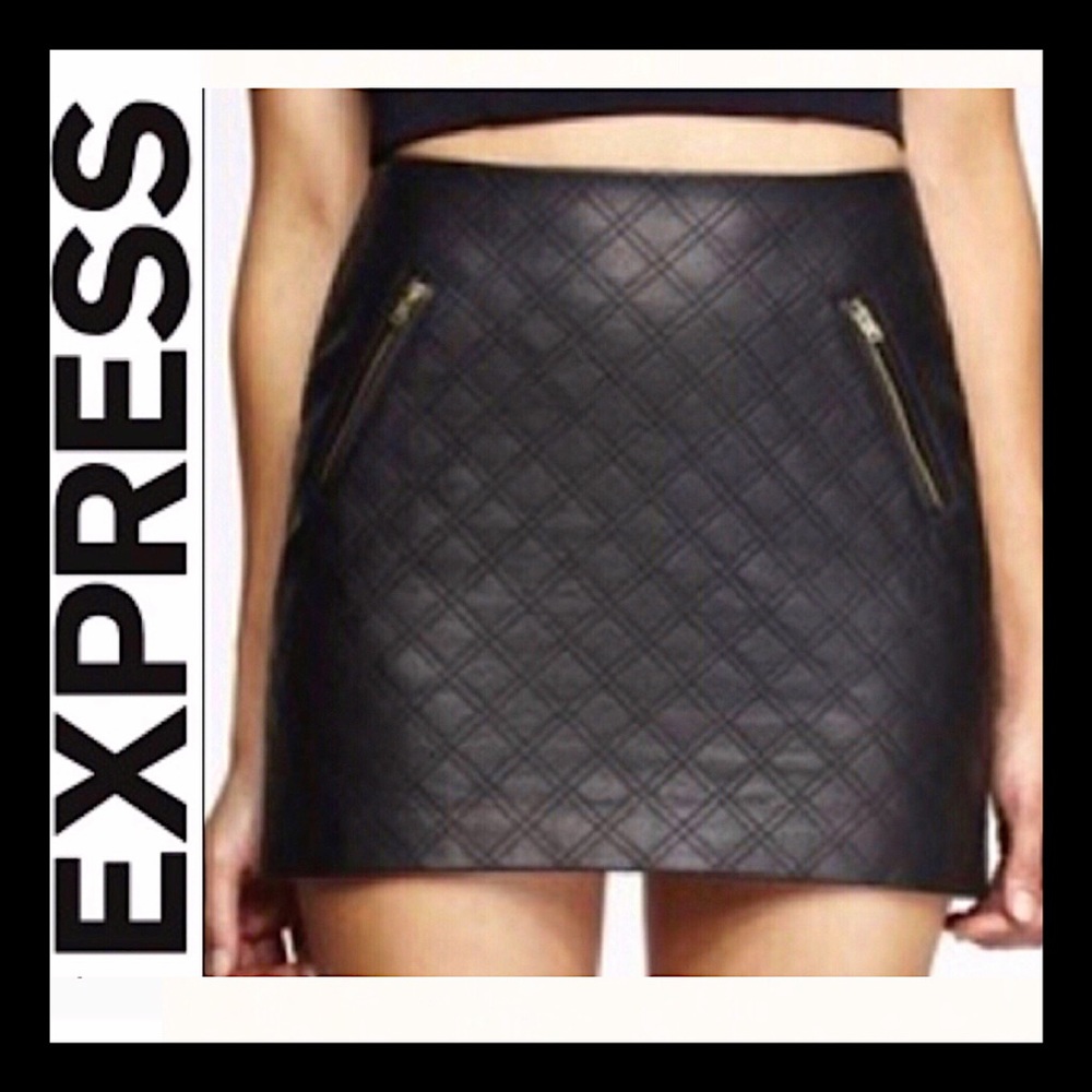 Express Faux Leather Quilted Black Mini Skirt 0